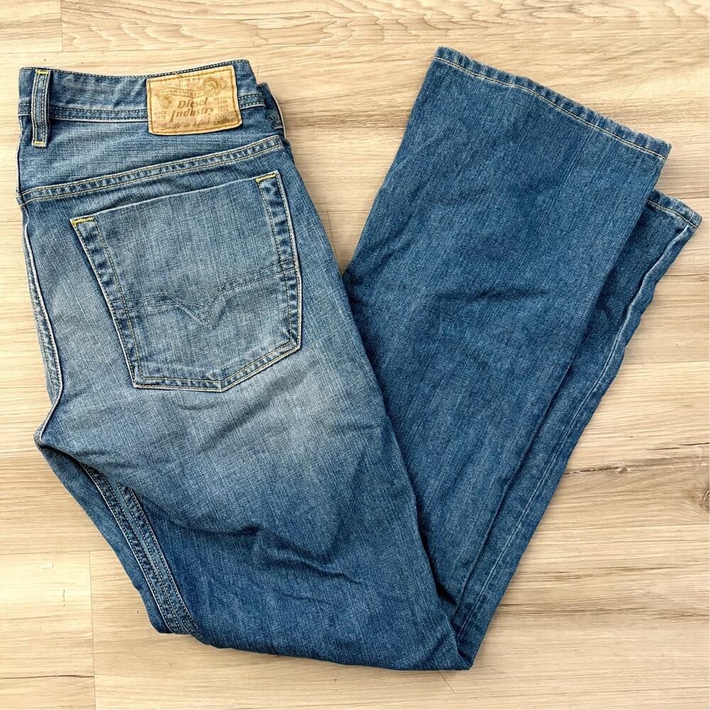 Diesel Denim Jeans Mens 32x32 Blue Zatiny Regular Bootcut Button Fly USA EUC